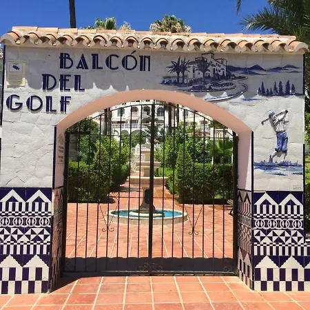 Town House In Riviera, Apartamento Mijas