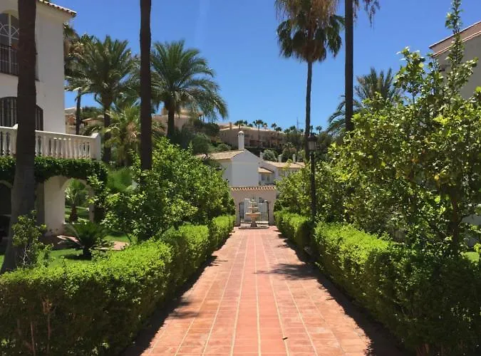 Lägenhet Town House In Riviera, *